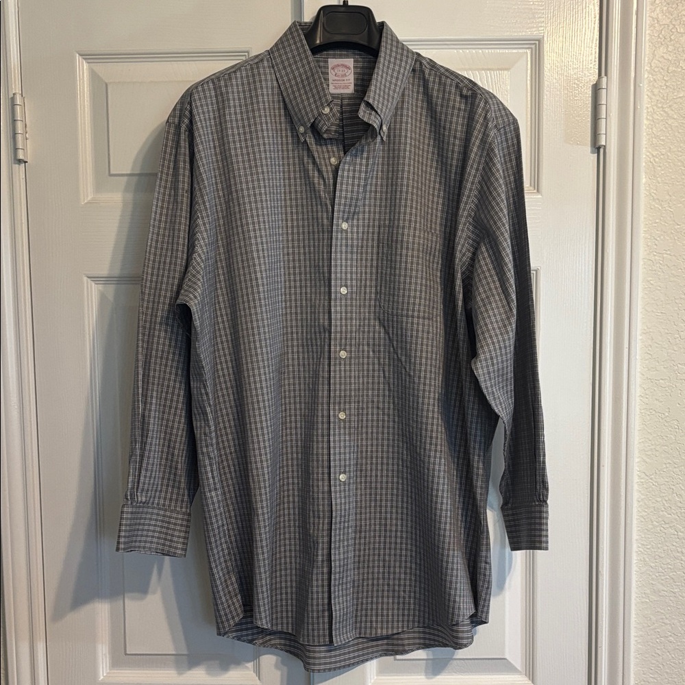 Brooks Brothers Men's Grey Plaid Button-Down Dress Shirt